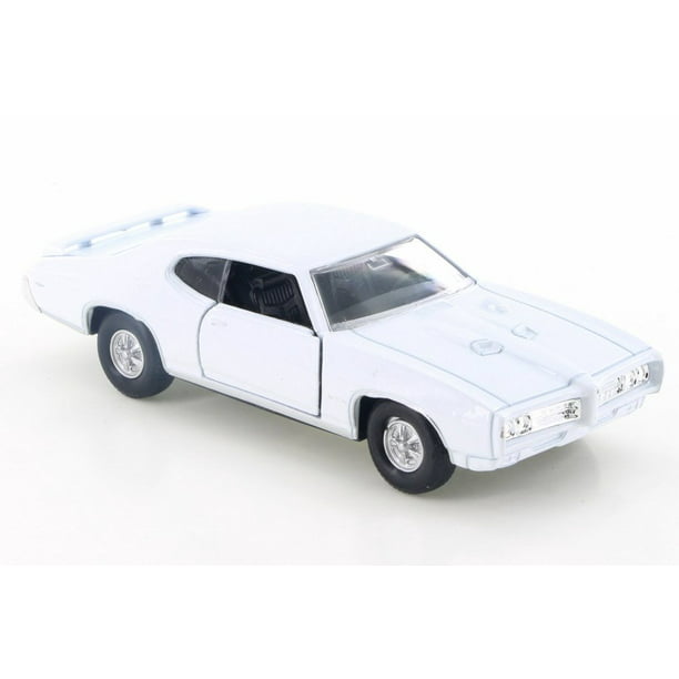 Welly 1969 Pontiac GTO 4.5 Diecast Model Toy Car but NO BOX White 43714D White 43714D 4.5 Diecast Model Toy Car but NO BOX 43714D-WLY-WHITE 